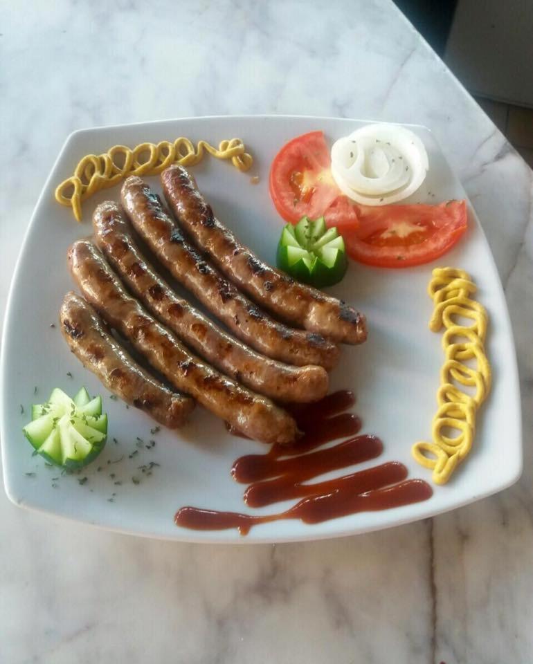 Restaurant & Apartments Jug Sutomore Ngoại thất bức ảnh