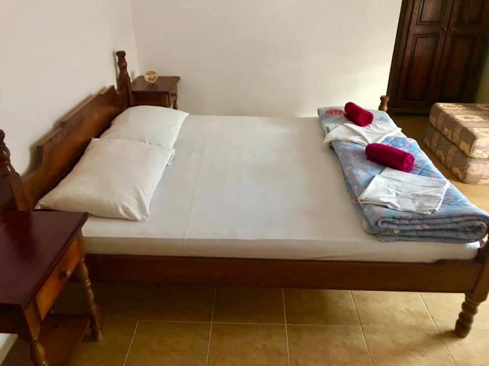 Restaurant & Apartments Jug Sutomore Ngoại thất bức ảnh